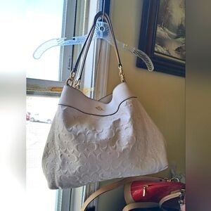 Coach Lexy signature shoulder bag
